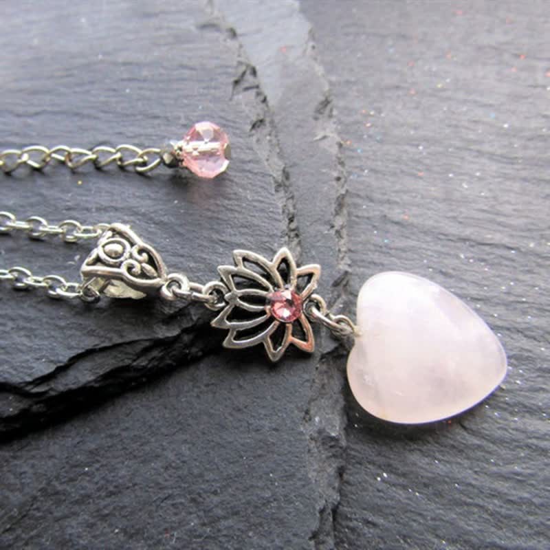 Collana Olivenorma Bohemia Rose Quartz a forma di cuore con loto