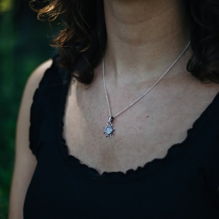 Collana Olivenorma Bohemia Vintage con opale solare