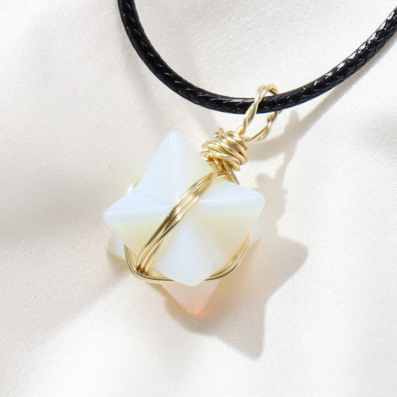 DIVINE LIGHT VEHICLE - Collana Merkaba di cristallo