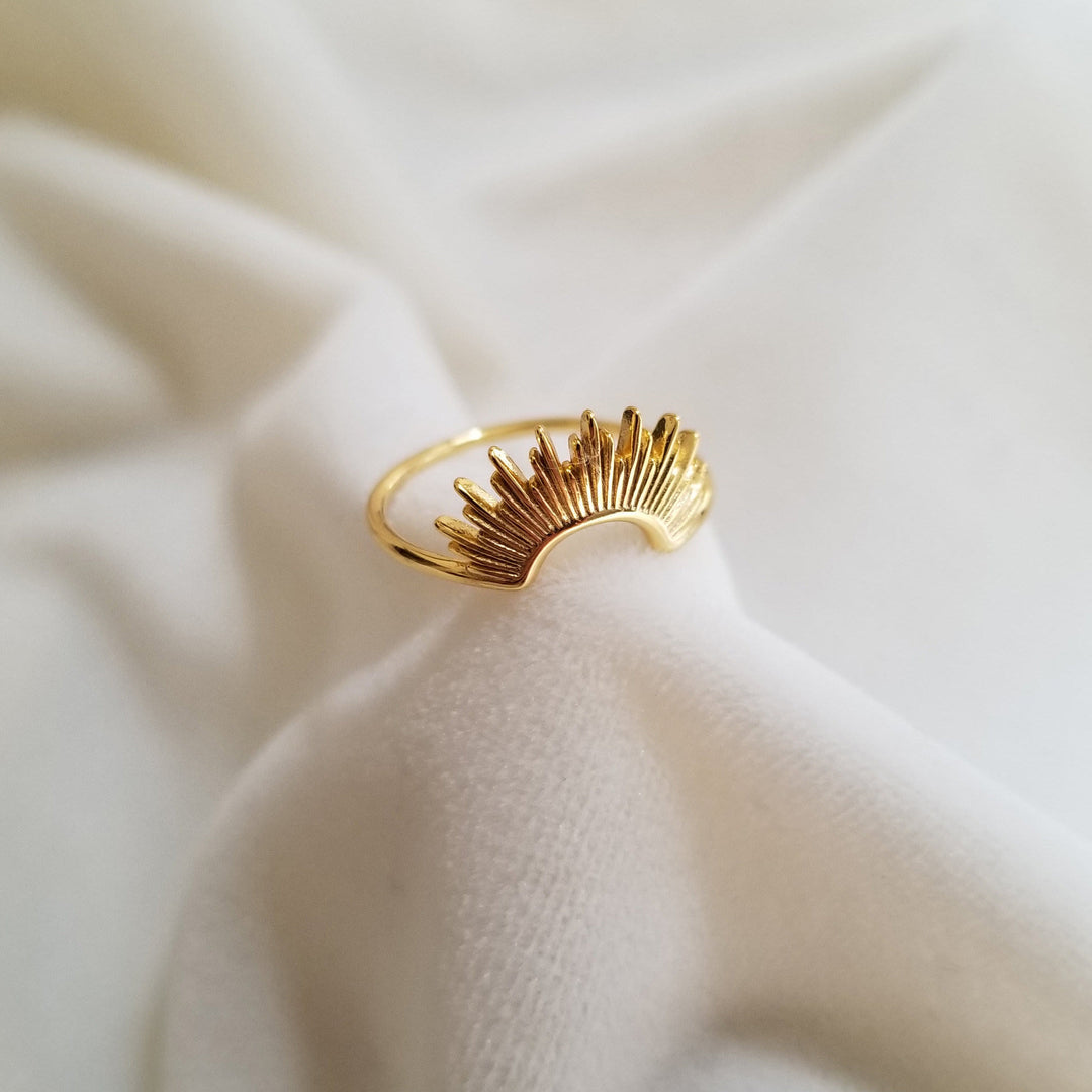 Anello in acciaio inossidabile placcato oro 18k con girasole in onice nero Olivenorma