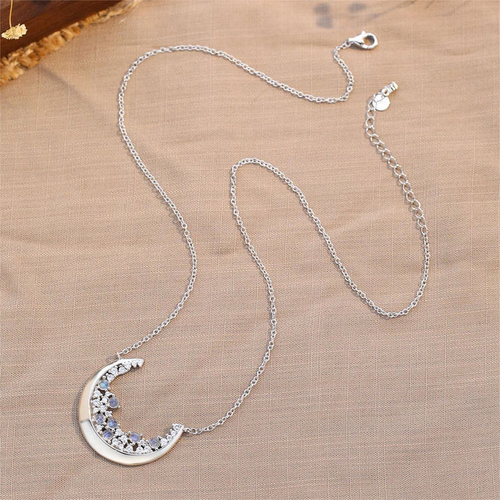 Collana con ciondolo a forma di mezzaluna in pietra di luna naturale Olivenorma S925