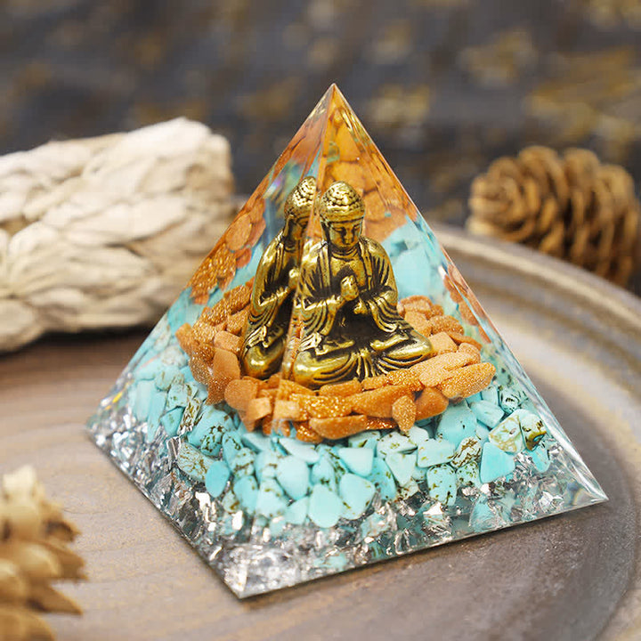Piramide di arenaria Olivenorma con Buddha in orgone turchese 