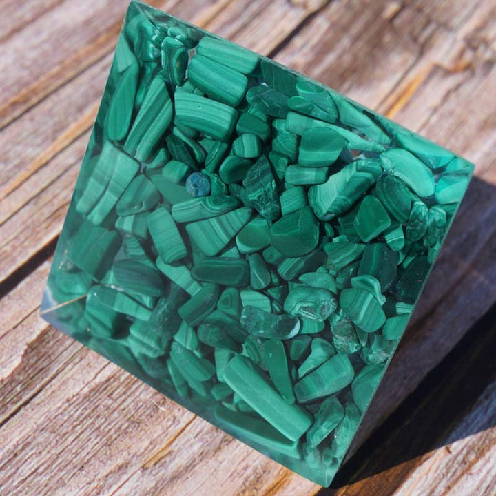 Olivenorma Cristallo Trasparente Turchese Malachite Simbolo Loto Piramide Orgonica