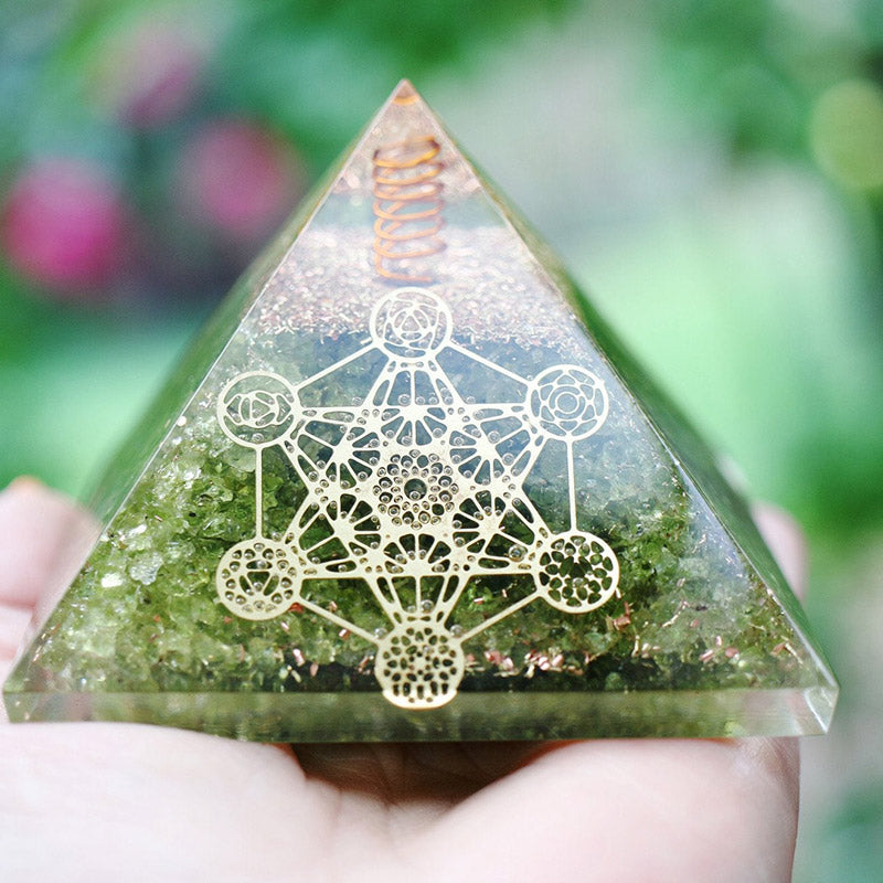 Olivenorma Peridot Cubo di Metatron Piramide Orgonica