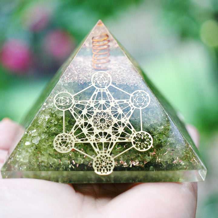 Olivenorma Peridot Cubo di Metatron Piramide Orgonica