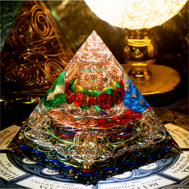 Piramide di Orgone della Torre Linglong Olivenorma