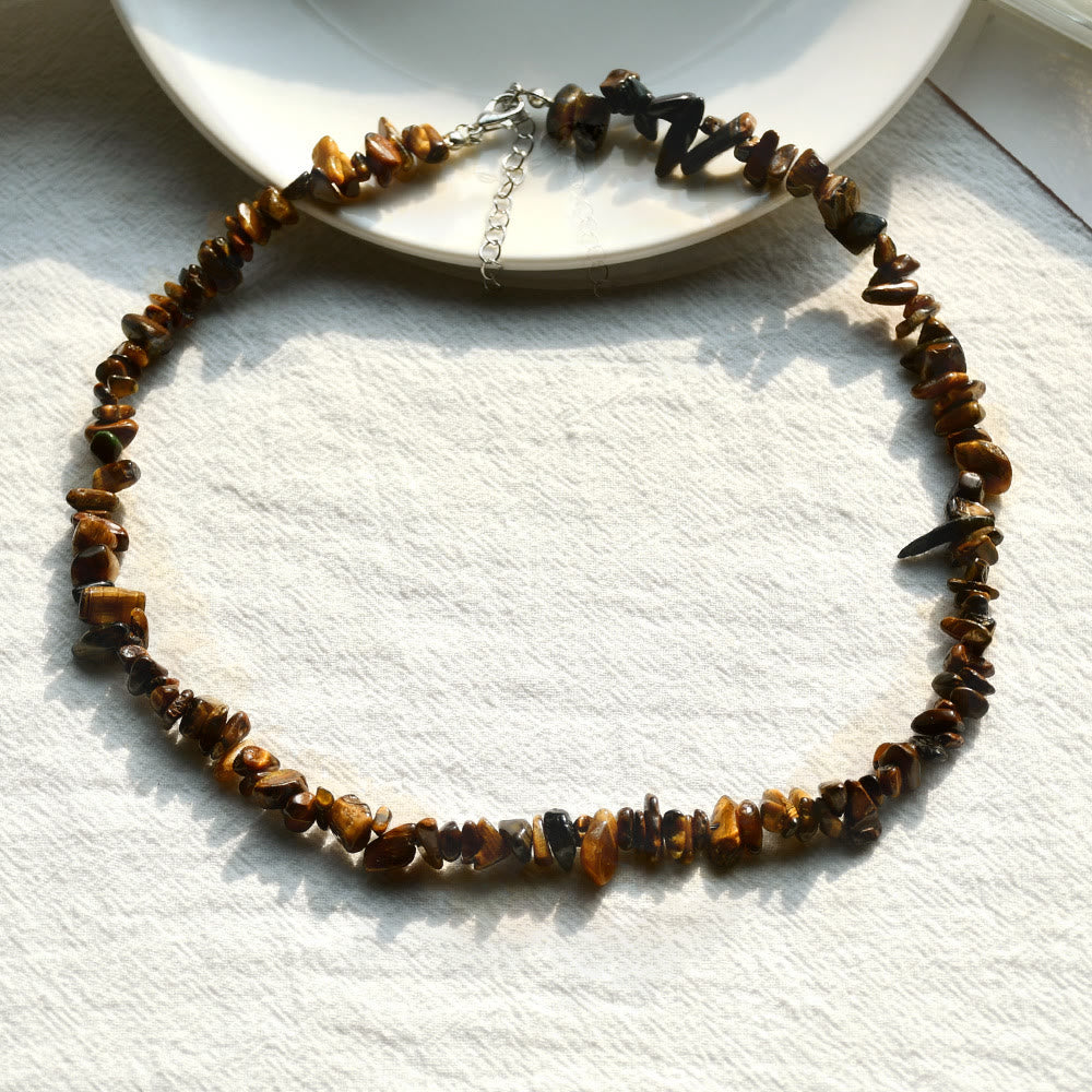 Collana con pietra di cristallo lucidata di forma irregolare Olivenorma