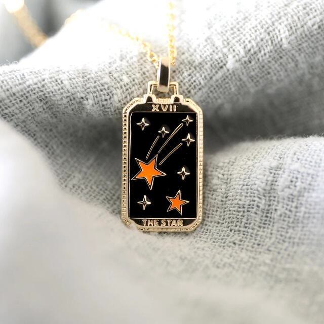 Collana con goccia di olio di elemento della carta dei tarocchi retrò Olivenorma