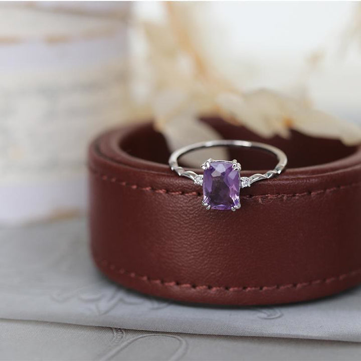 Anello Olivenorma con design a forma di cubo di zucchero in ametista e onda 