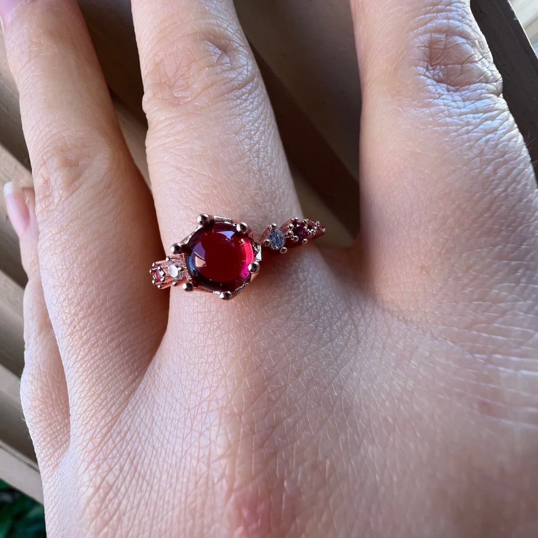 Anello di fidanzamento in argento 925 con granato Olivenorma
