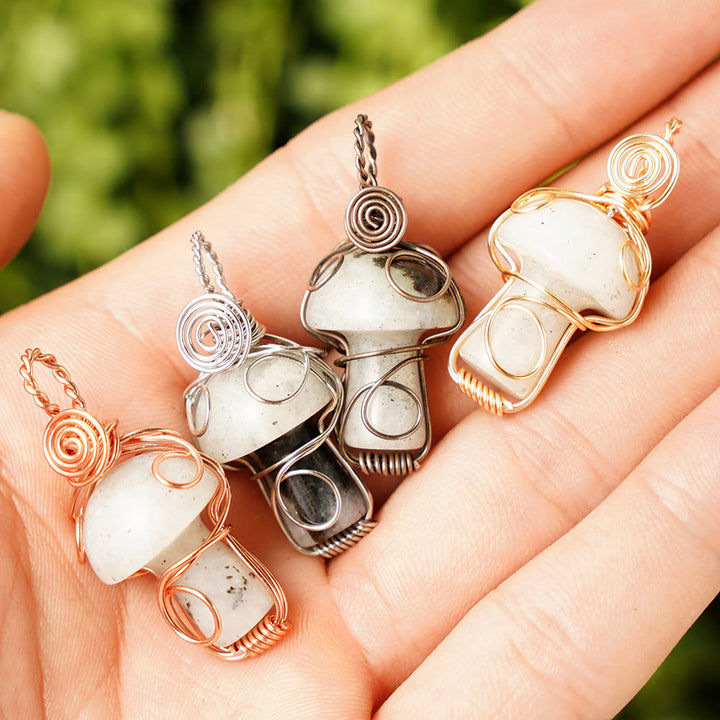 Collana con fungo in pietra curativa naturale Olivenorma