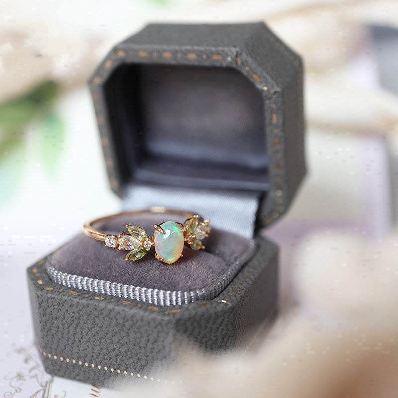 Anello in oro con foglia di opale delicata Olivenorma Zircone 