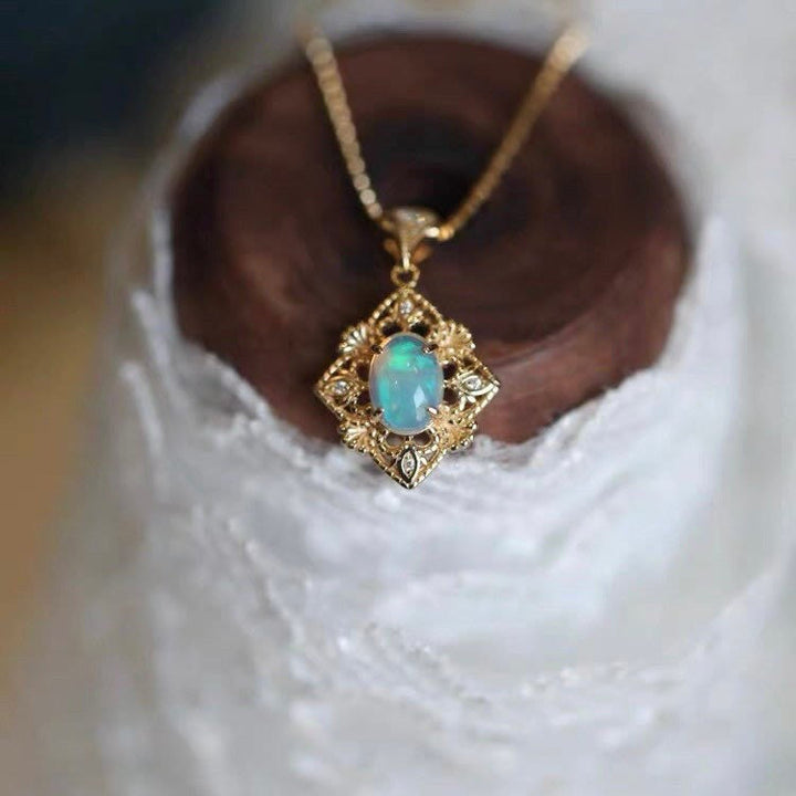 Collana con ciondolo a rombo in opale naturale Olivenorma