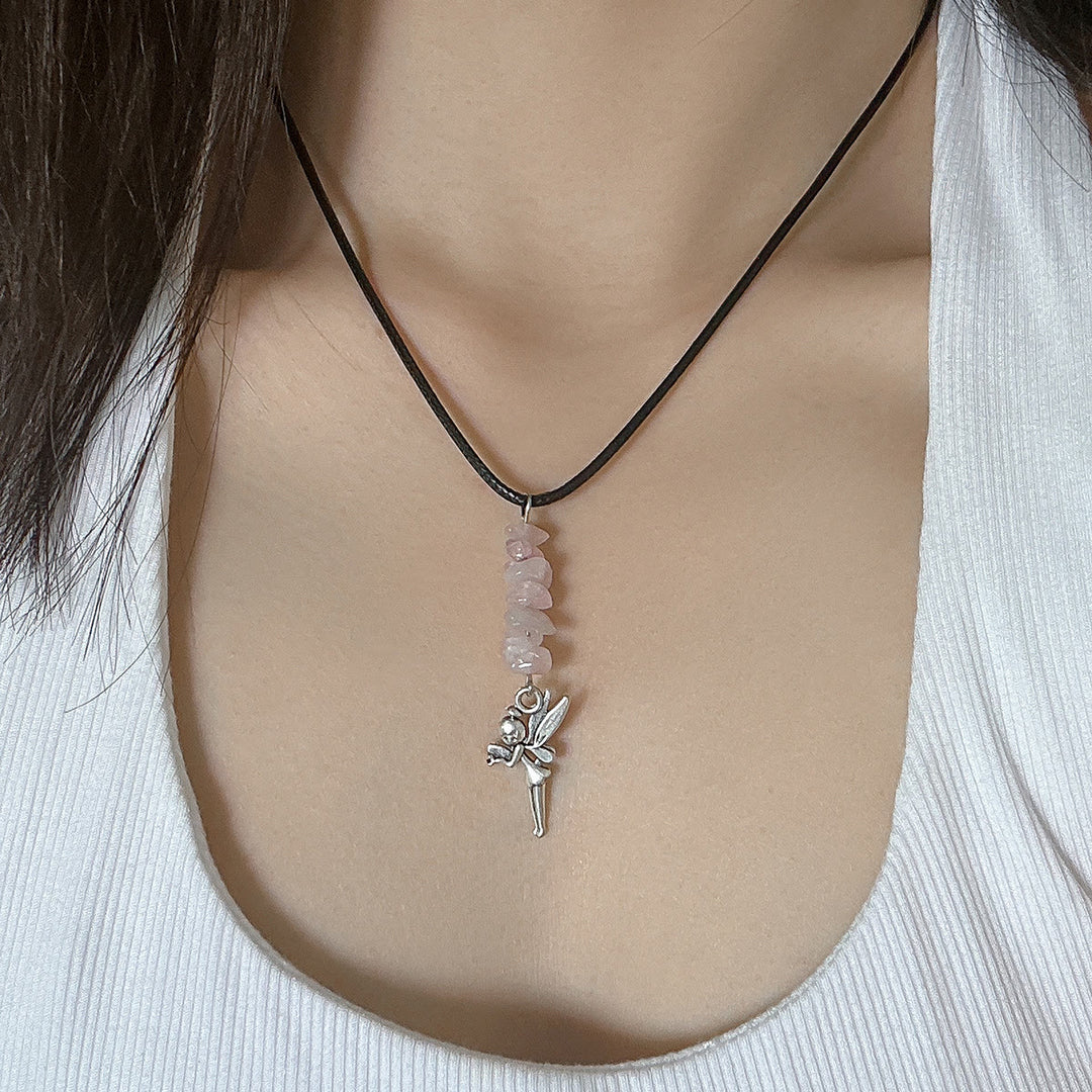Collana in filo di cera di pelle con nappa a farfalla in pietra naturale Olivenorma