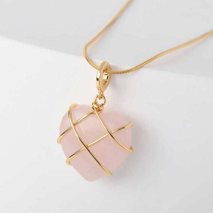 Collana con pietra preziosa a forma di cuore in quarzo rosa Olivenorma 