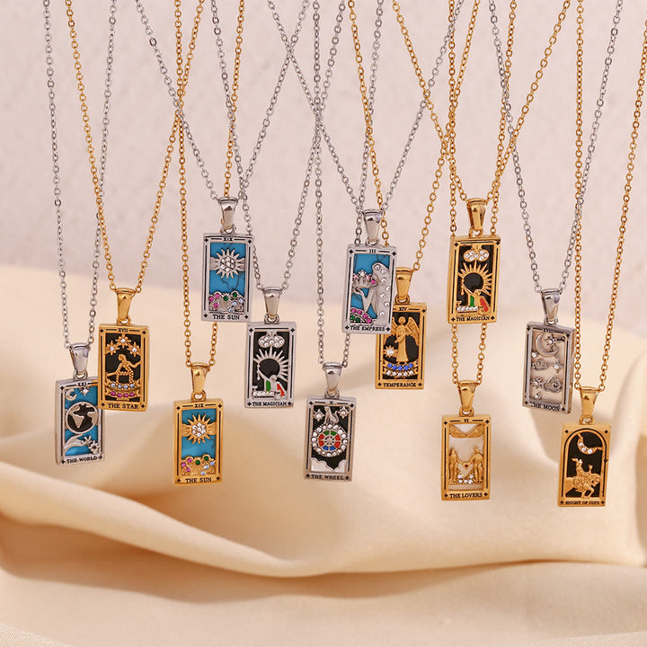 Collana con tarocchi in acciaio inossidabile placcato oro 18k Olivenorma 