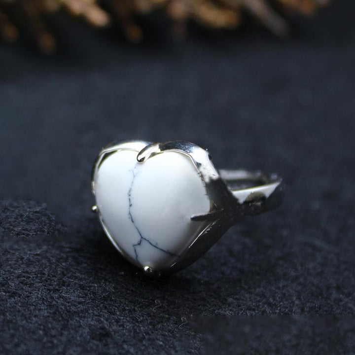 Anello a forma di cuore in cristallo di pietra naturale Olivenorma