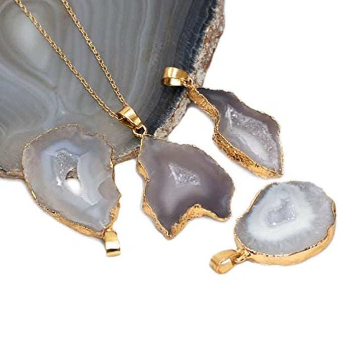 Collana con fetta di cristallo grezzo irregolare Olivenorma