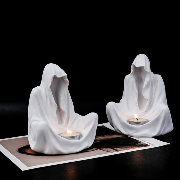 Olivenorma Ghostly Wizard Candeliere Decorazione in Resina Portacandele