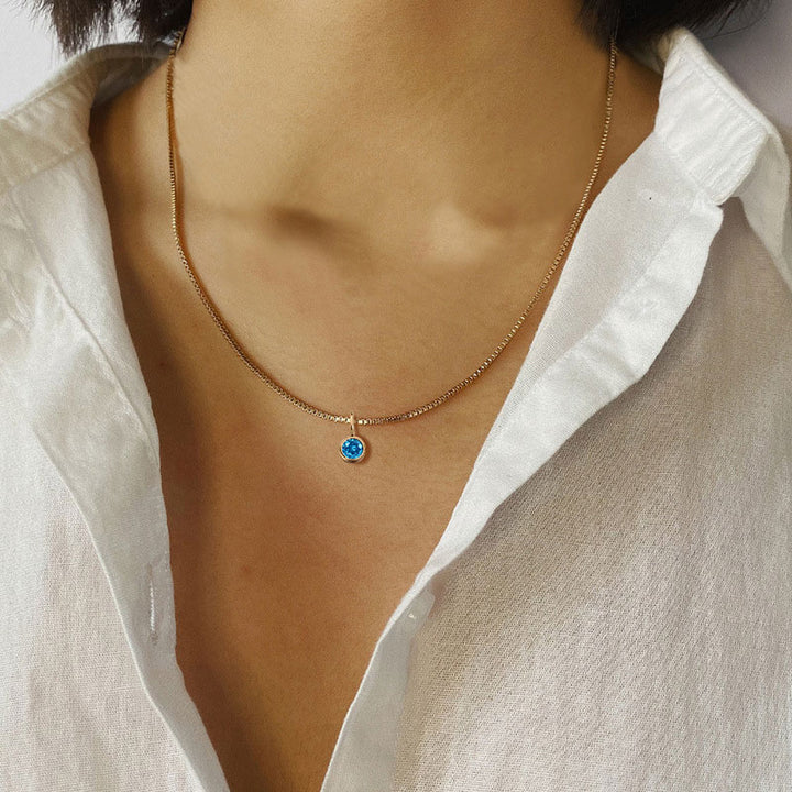 Olivenorma Collana in acciaio al titanio e zircone con pietra portafortuna da 8 mm