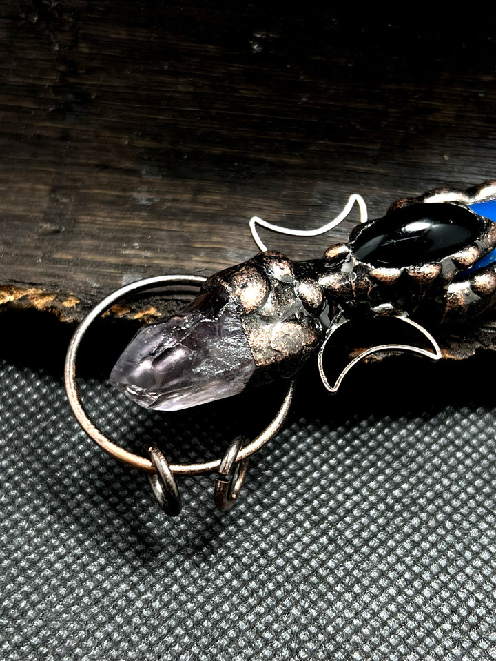 Collana con ciondolo in cristallo a doppia luna con freccia in rame Olivenorma e pietre preziose