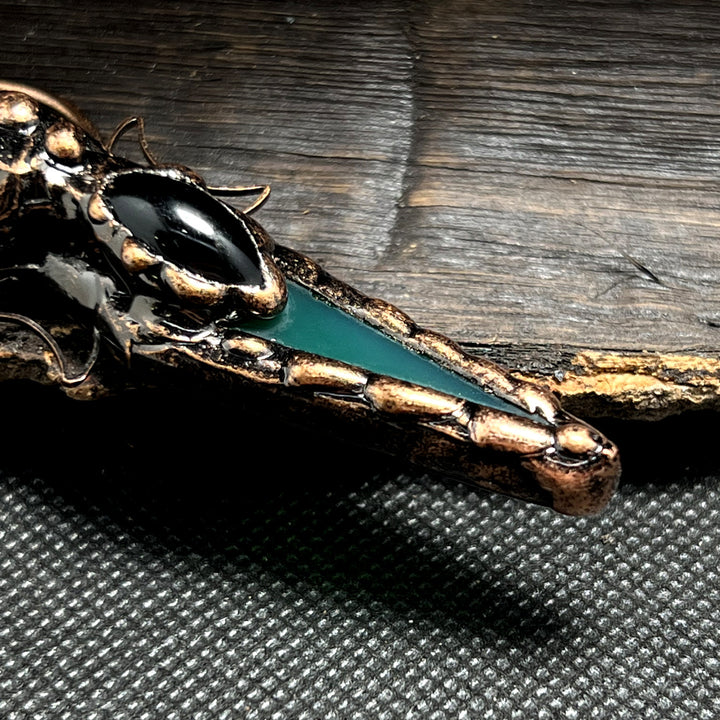 Collana con ciondolo in cristallo a doppia luna con freccia in rame Olivenorma e pietre preziose