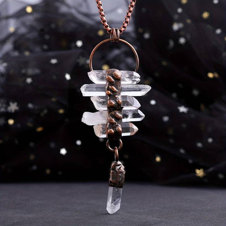 Collana con pietre preziose a nappa in quarzo ialino irregolare Olivenorma, composta da sei pezzi