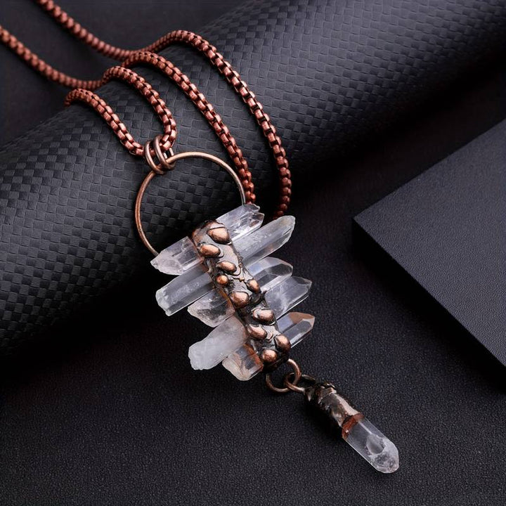 Collana con pietre preziose a nappa in quarzo ialino irregolare Olivenorma, composta da sei pezzi