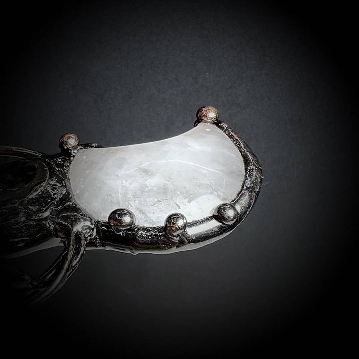 Collana con ciondolo a forma di pianta di luna in cristallo trasparente Olivenorma