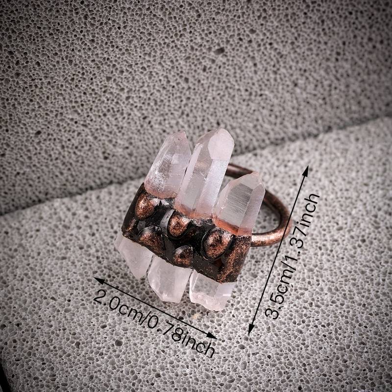 Anello regolabile Olivenorma con tre quarzi trasparenti naturali