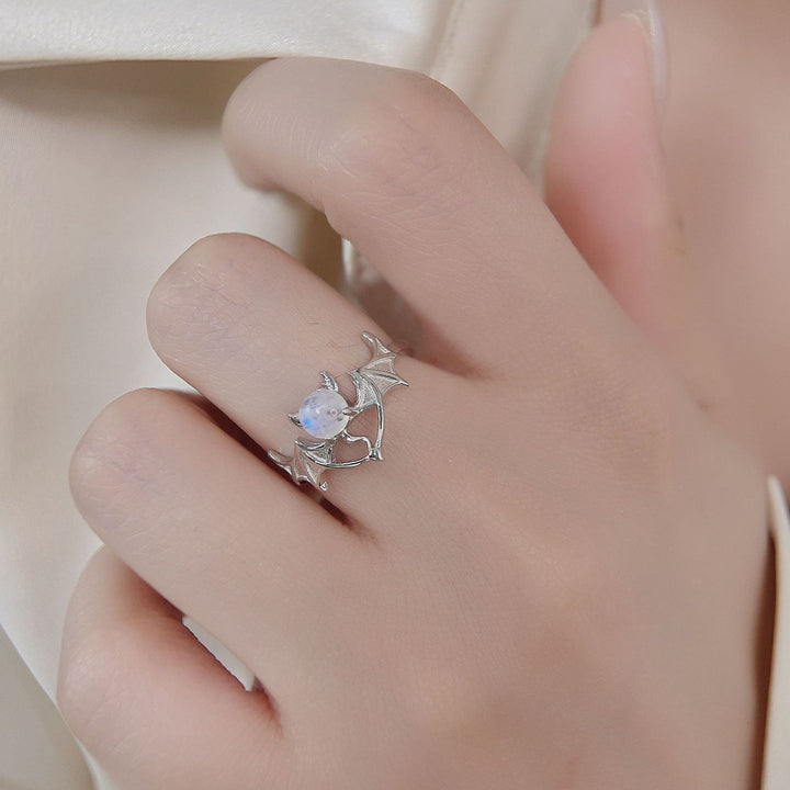Anello in argento S925 con motivo a pipistrello in pietra di luna Olivenorma