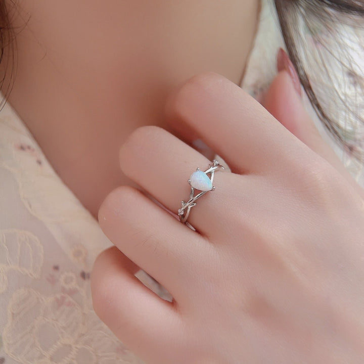 Anello Olivenorma Water Drop Opal Tree Vine Design intrecciato