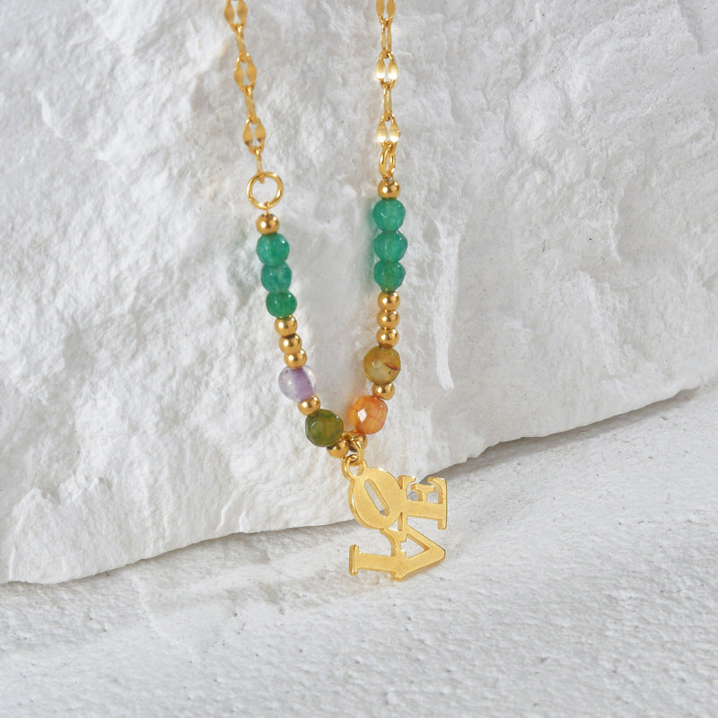 Collana con ciondolo "LOVE" in pietra naturale Olivenorma
