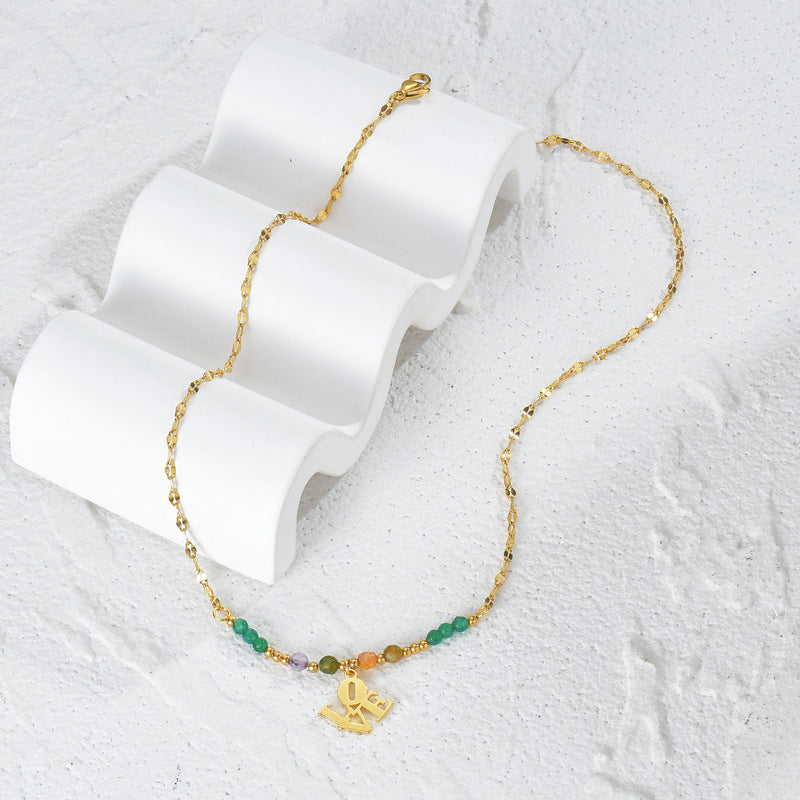 Collana con ciondolo "LOVE" in pietra naturale Olivenorma