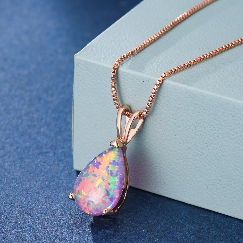 Collana con ciondolo in opale a goccia minimalista Olivenorma