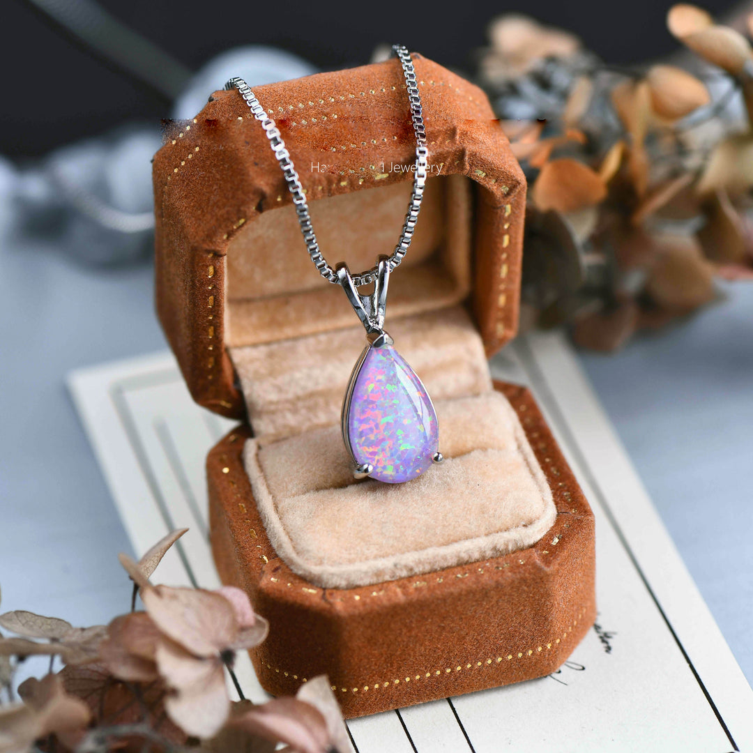 Collana con ciondolo in opale a goccia minimalista Olivenorma