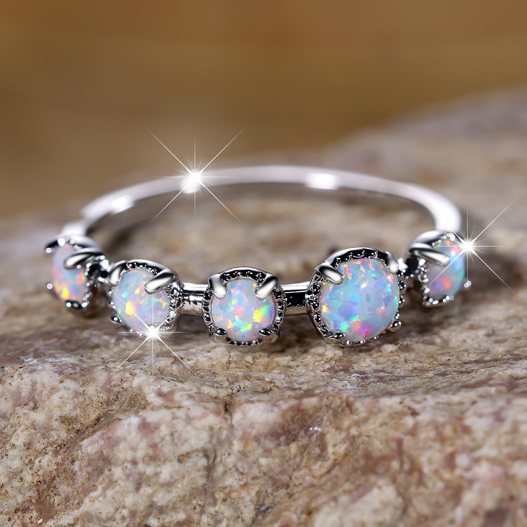 Anello Olivenorma Cinque Opali Blu Bianco Semplici Disegni