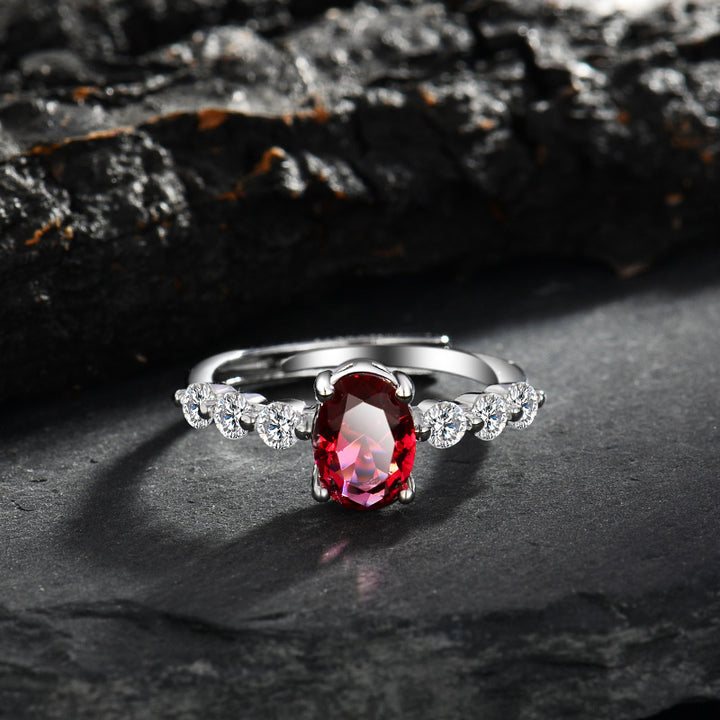 Anello regolabile in quarzo rubino ovale Olivenorma con zircone 