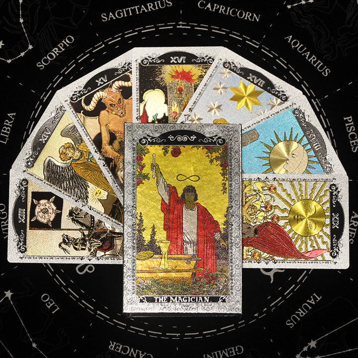 Olivenorma Rosso Verde Sole Luna PET Impermeabile Carta dei Tarocchi Argento