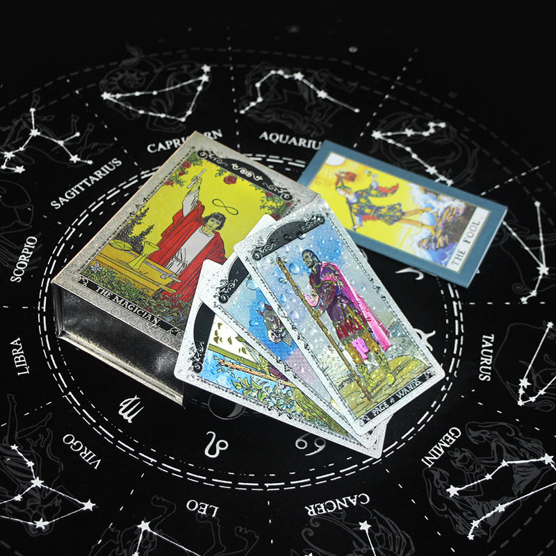 Olivenorma Rosso Verde Sole Luna PET Impermeabile Carta dei Tarocchi Argento