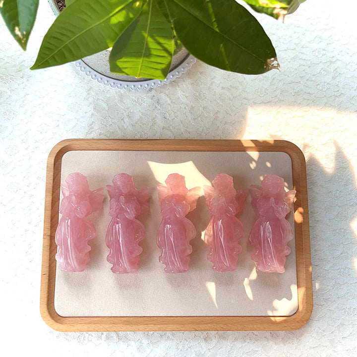 Decorazione in pietra preziosa con angelo in preghiera inciso in quarzo rosa Olivenorma