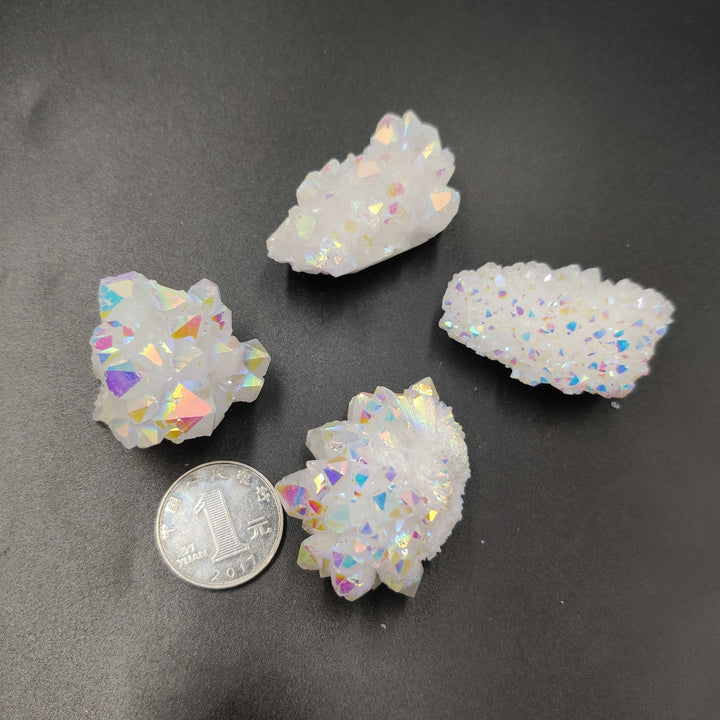 Decorazione con pietre preziose in cluster di quarzo aura di angelo Olivenorma