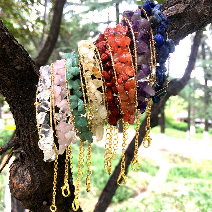 Olivenorma Bracciale con perline di ghiaia naturale irregolare e nappa 