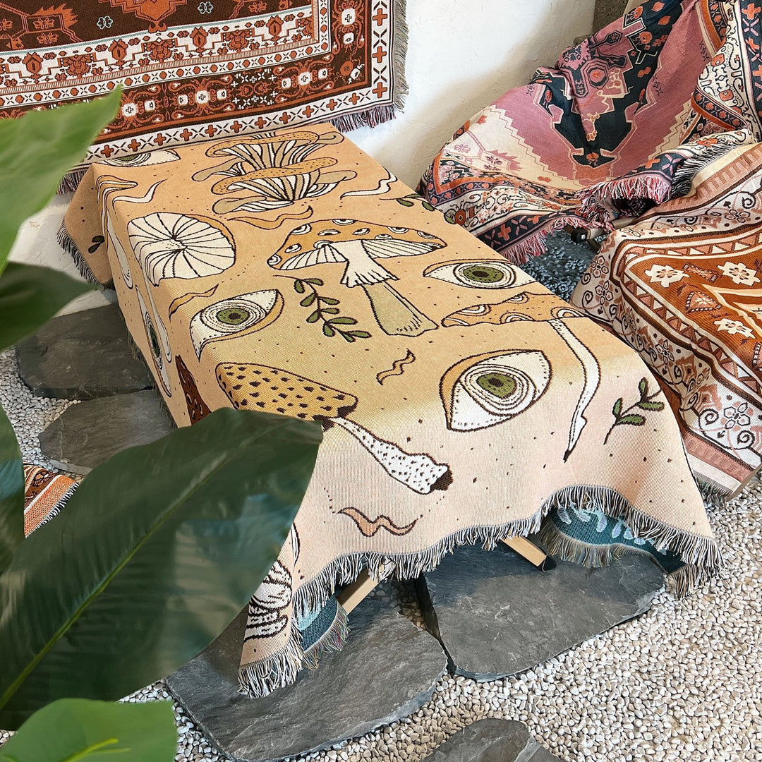 Olivenorma Coperta con stampa etnica lavorata a maglia bohémien e nappa