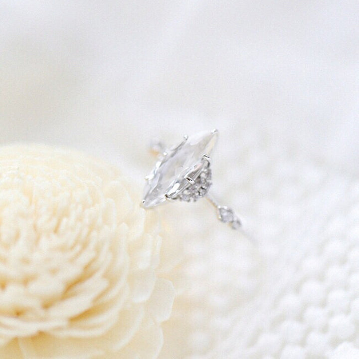 Anello di fidanzamento con diamante simulato in zircone bianco Olivenorma