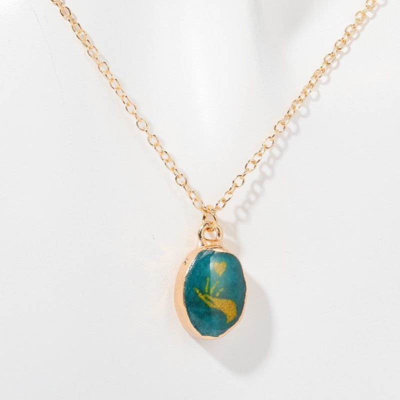 Collana con farfalla, stella e luna in pietra naturale Olivenorma