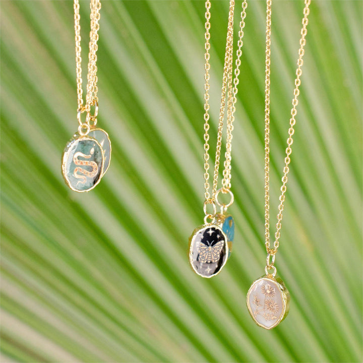 Collana con farfalla, stella e luna in pietra naturale Olivenorma