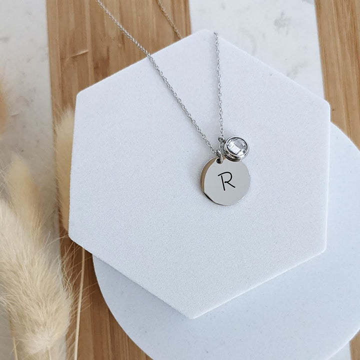 Collana rotonda con pietra portafortuna incisa Olivenorma