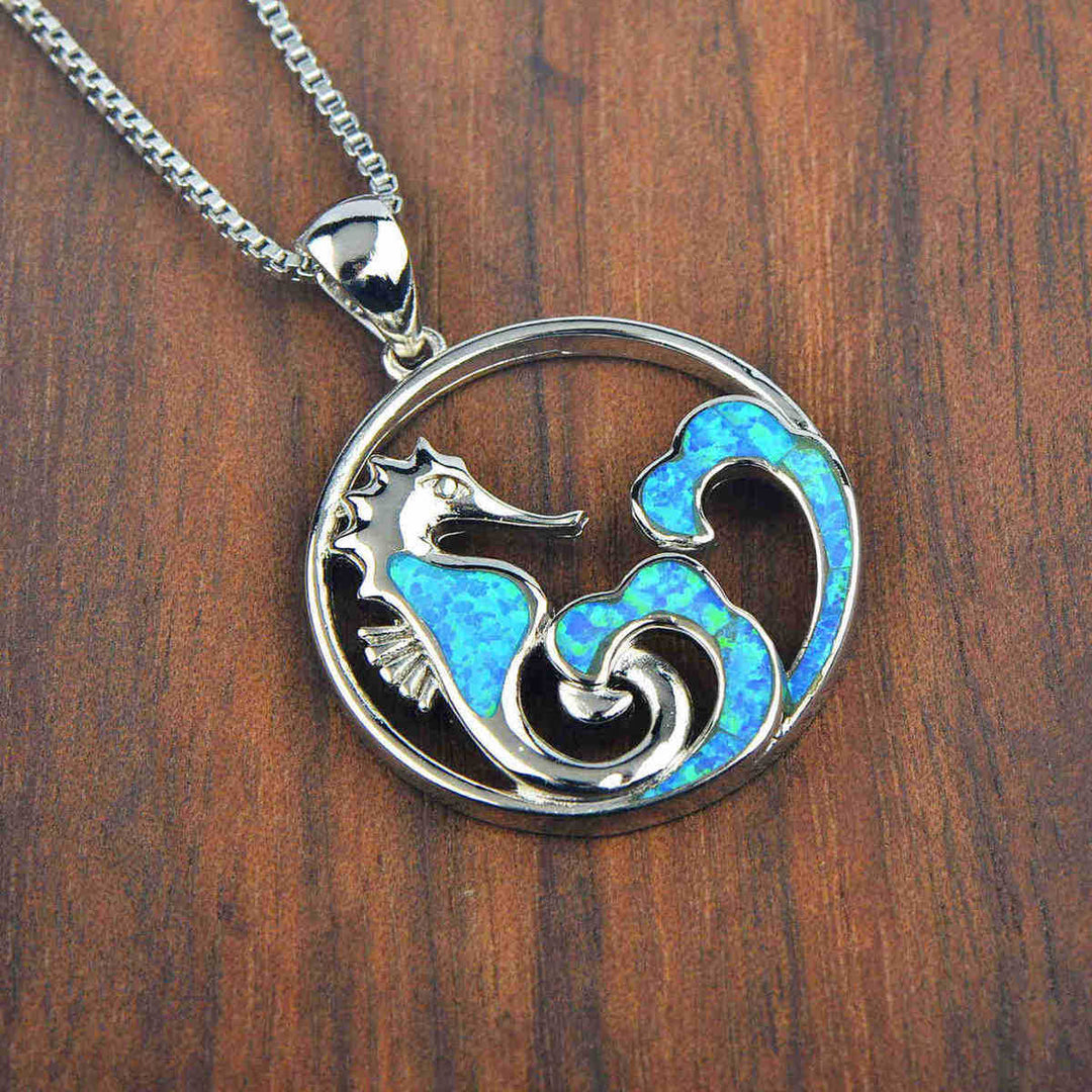 Collana con onda cavalluccio marino in blu opale Olivenorma