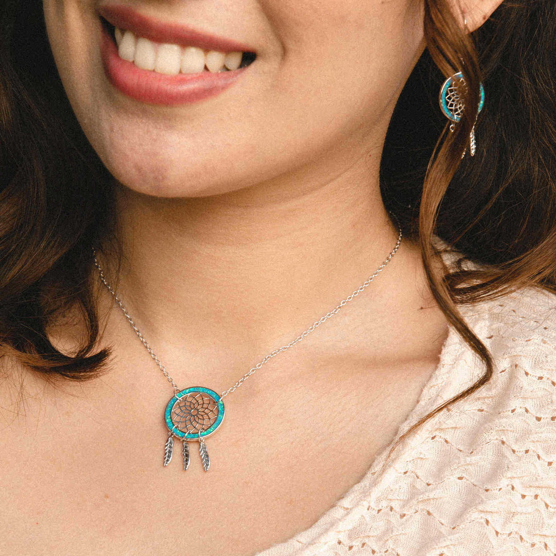 Collana acchiappasogni in blu opale Olivenorma